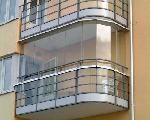Сплошное безрамное остекление балкона без рам Егорьевск